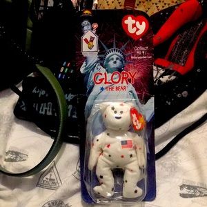 Glory the Bear TY Beanie Baby DOB July 4 1997